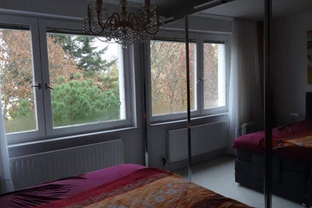 Schoene, Ruhige In Berlin-steglitz Appartement *